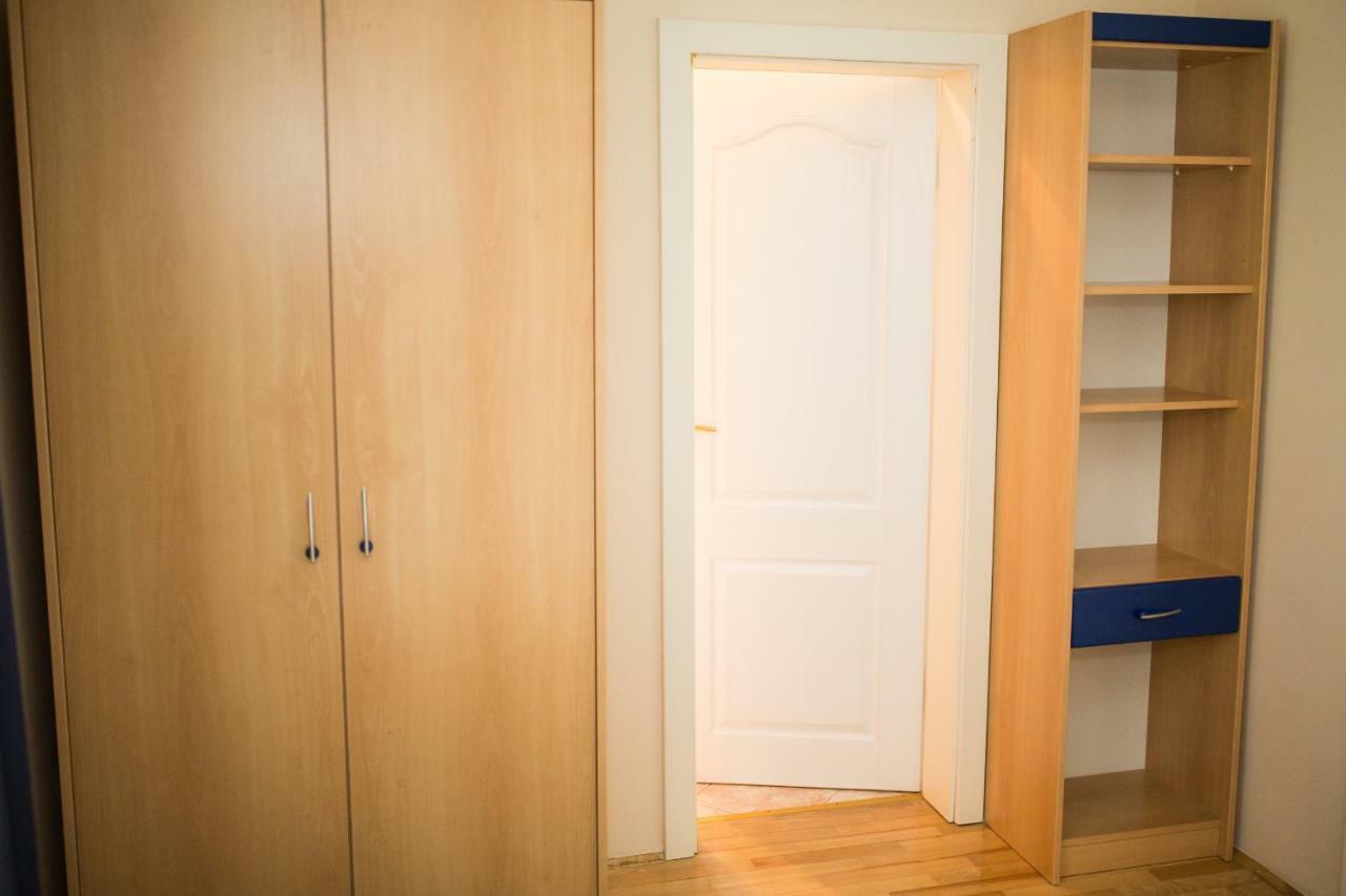 Apartments Villa Majda Матулі Екстер'єр фото