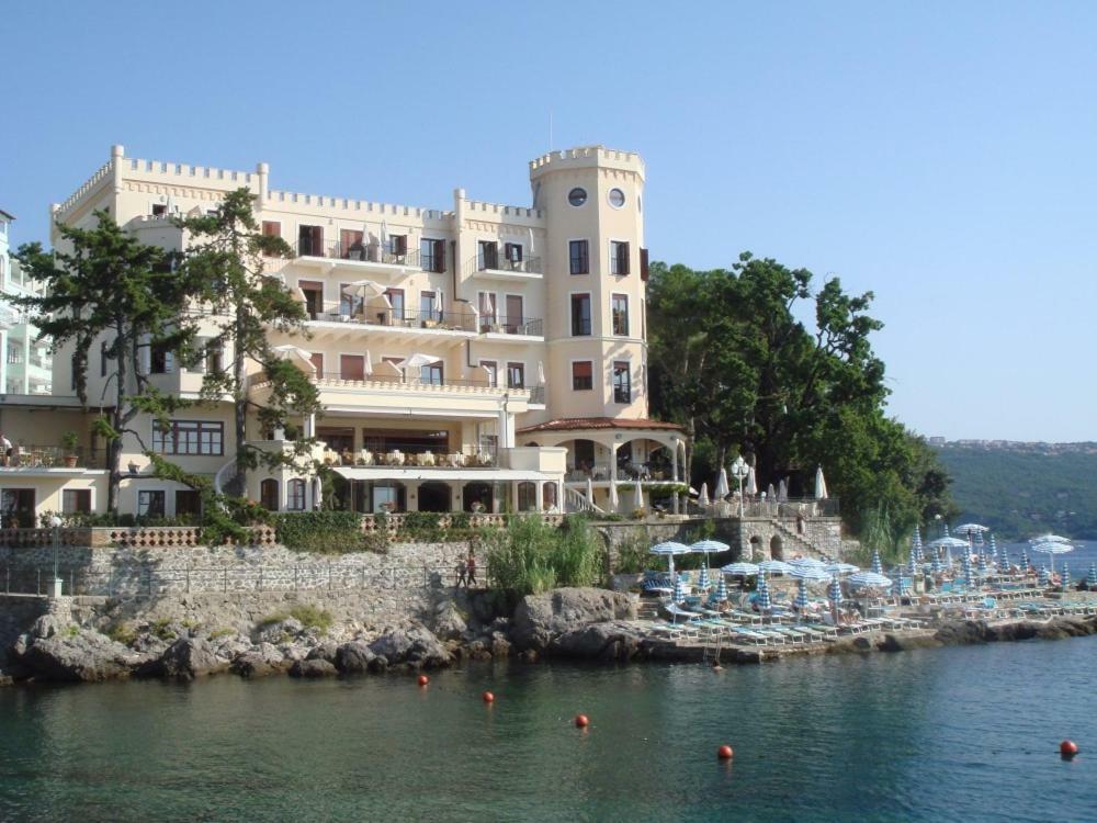Apartments Villa Majda Матулі Екстер'єр фото