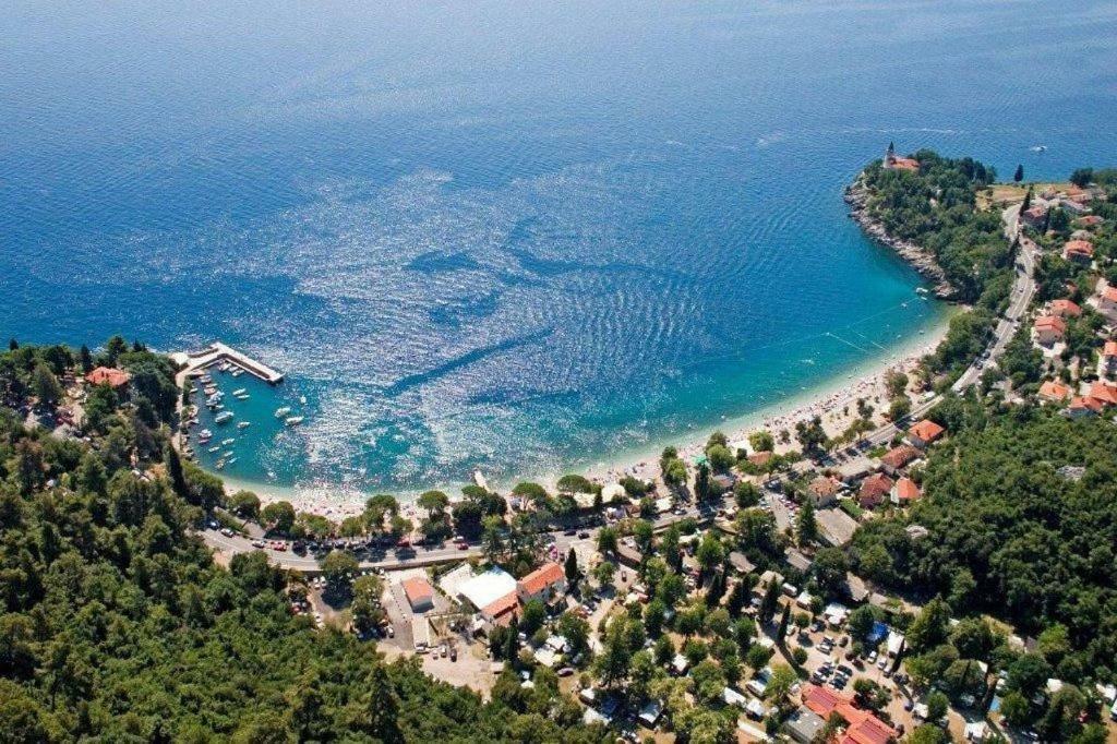 Apartments Villa Majda Матулі Екстер'єр фото